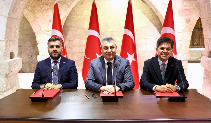 Mersin'de okul mescitlerini iyileştirmek için iş birliği protokolü imzalandı