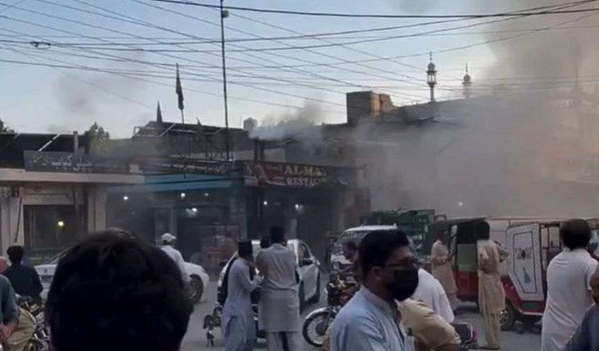 Pakistan'daki saldırıda ölü sayısı 14'e yükseldi