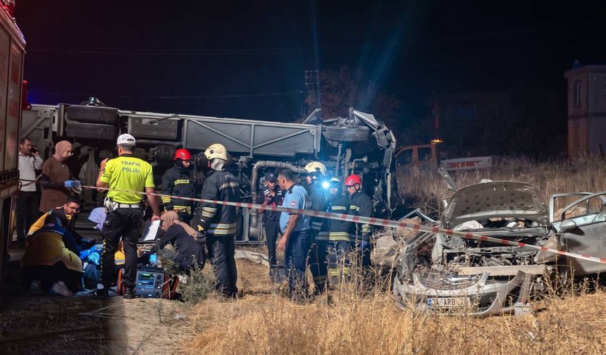 Qezayek trajîk li Entabê: 7 kes mirin, 13 kes birîndar bûn