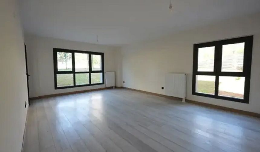 Bakan Kurum, kiralık sosyal konutların örnek dairelerini paylaştı