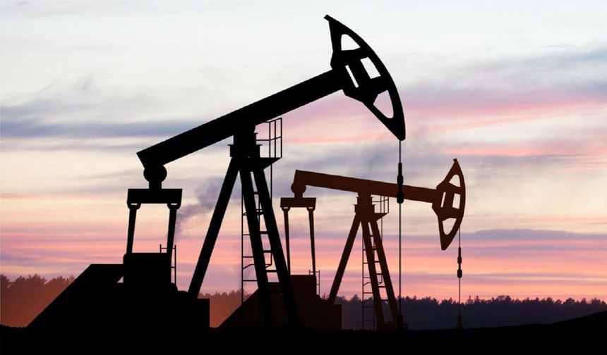 Brent petrol 98,96 dolara yükseldi