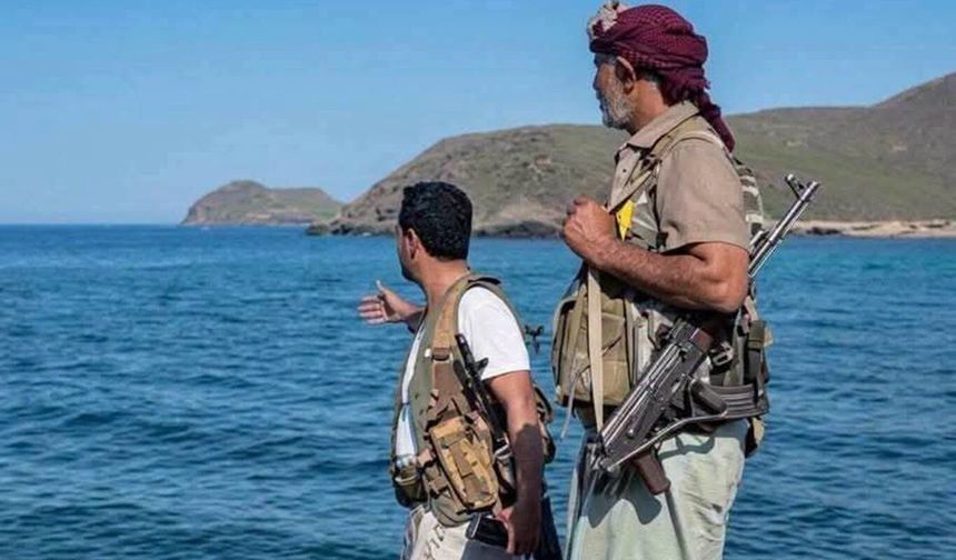 Ensarullah Kızıldeniz'deki Haniş takımadalarının kontrolünü ele geçirdi