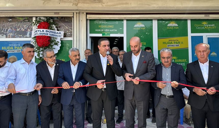 HÜDA PAR Beşiri İlçe Başkanlığının Yeni Hizmet Yeri Dualarla Açıldı
