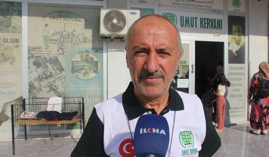 Umut Kervanından Mardin'de onlarca aileye kırtasiye yardımı