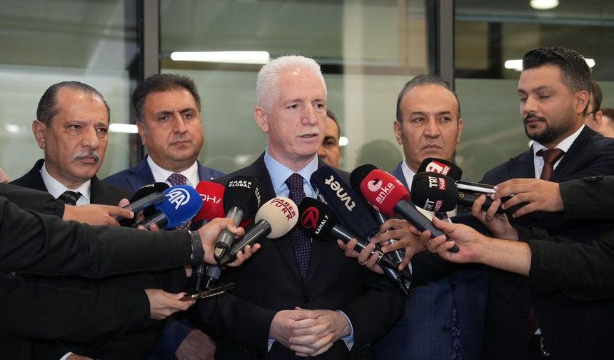 Vali Gül, okul saldırısında yaralananları ziyaret etti