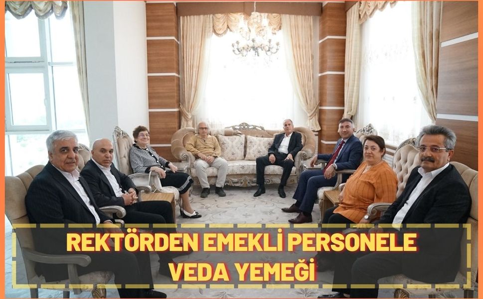 Rektörden Emekli Personele Veda Yemeği