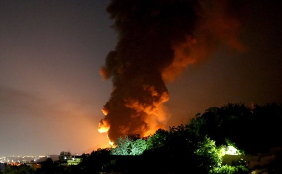 İşgalci ABD, İran'daki nükleer tesisleri uçaklarla bombaladı