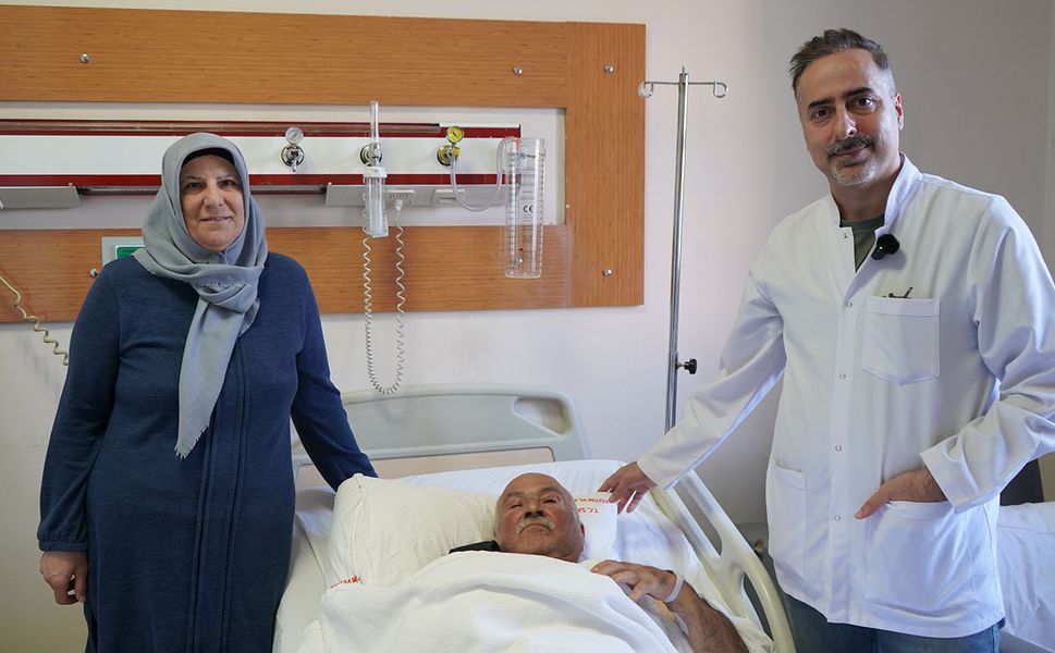 Batman'da kaynamayan omuz kırığına başarılı cerrahi müdahale