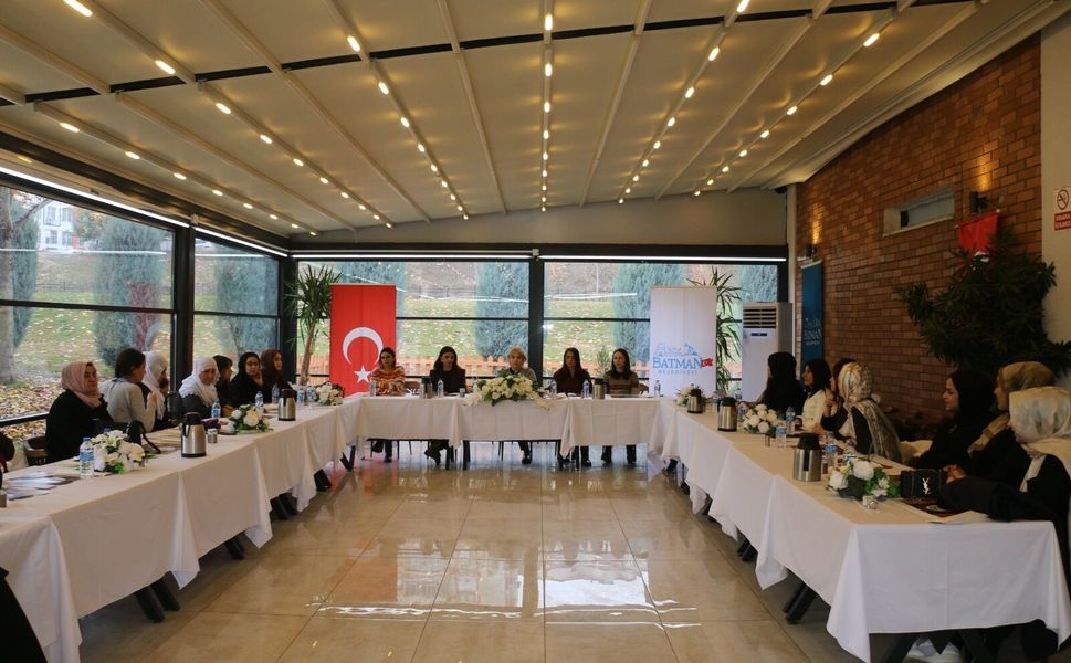 Belediyeden Kadınlara Yönelik Anlamlı Proje! Tarihi ve Turistik Mekanları Gezdiler