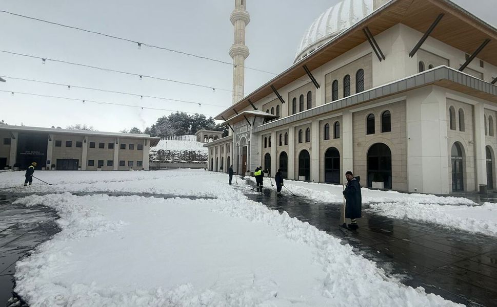Batman’da İbadethaneler ve Kütüphaneler Erişime Açıldı