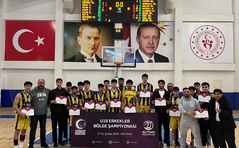 Batman'da Düzenlenen U18 Basketbol Bölge Şampiyonası Tamamlandı