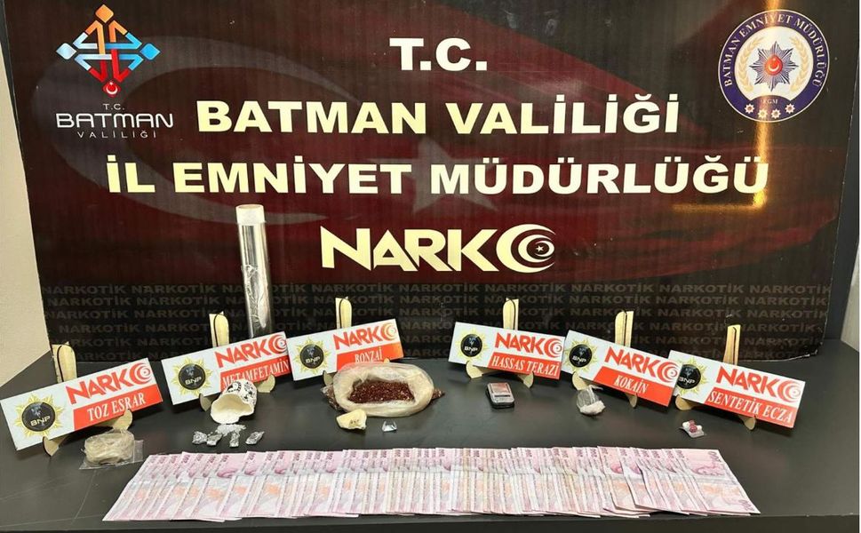 Batman’da "Torbacı" Operasyonu: 5 Zehir Taciri Tutuklandı