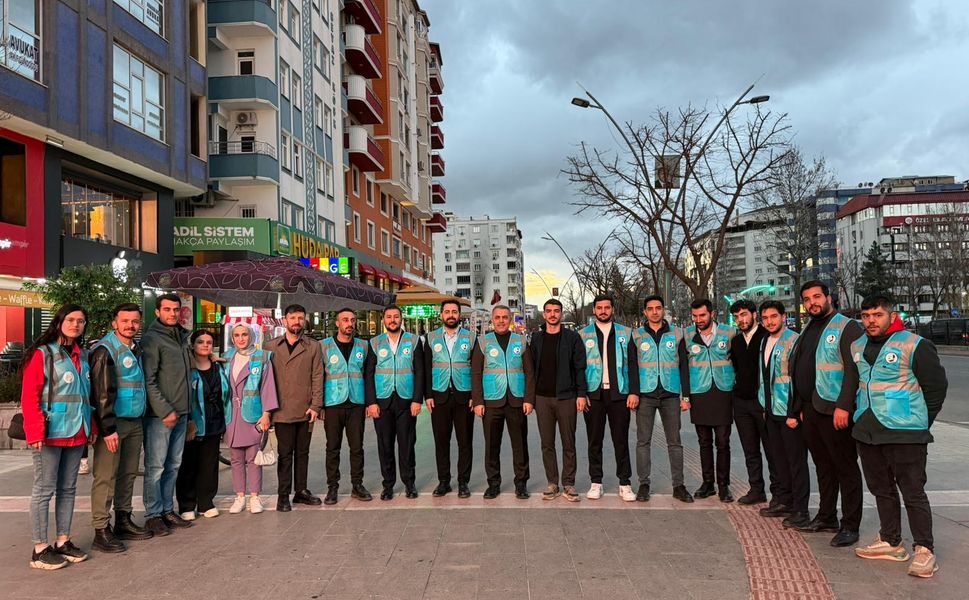 Şansi’den İlk İftarda “İftara 5 Kala” Dayanışması