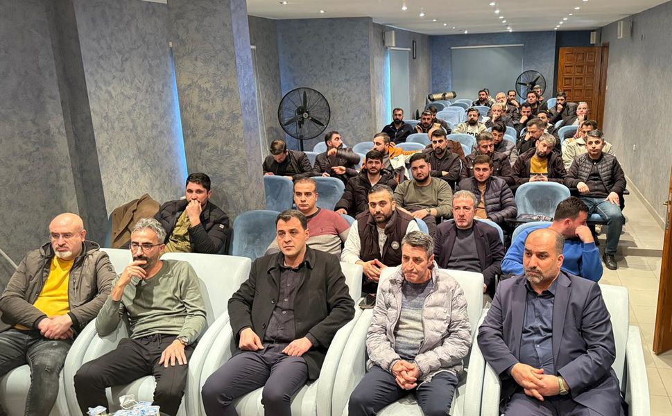 Mikyas, Güven Tazeledi