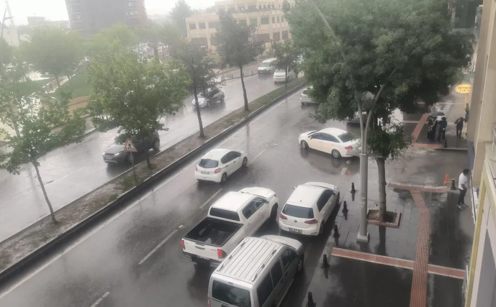 Batman’da Yağmur Kapıda: Sıcaklıklar Hafta Ortasından İtibaren Düşüyor