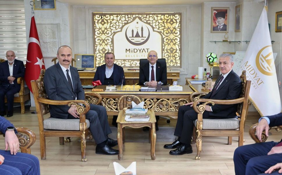 Bakan Şimşek Ve Vali Canalp Midyat’ı Ziyaret Etti