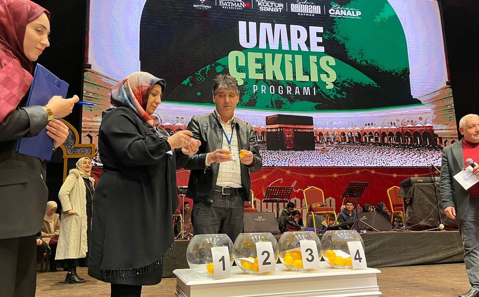 Batman’da Umre Heyecanı: Kura Çekildi, Talihliler Belli Oldu!