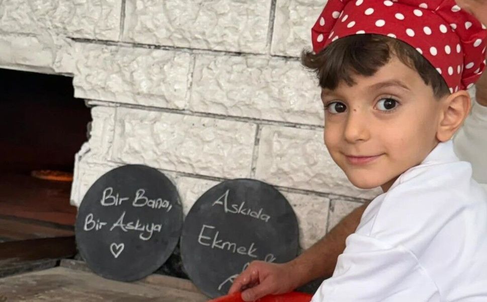 Minik Yüreklerden Dev Dayanışma: “Bir Bana, Bir Askıda”