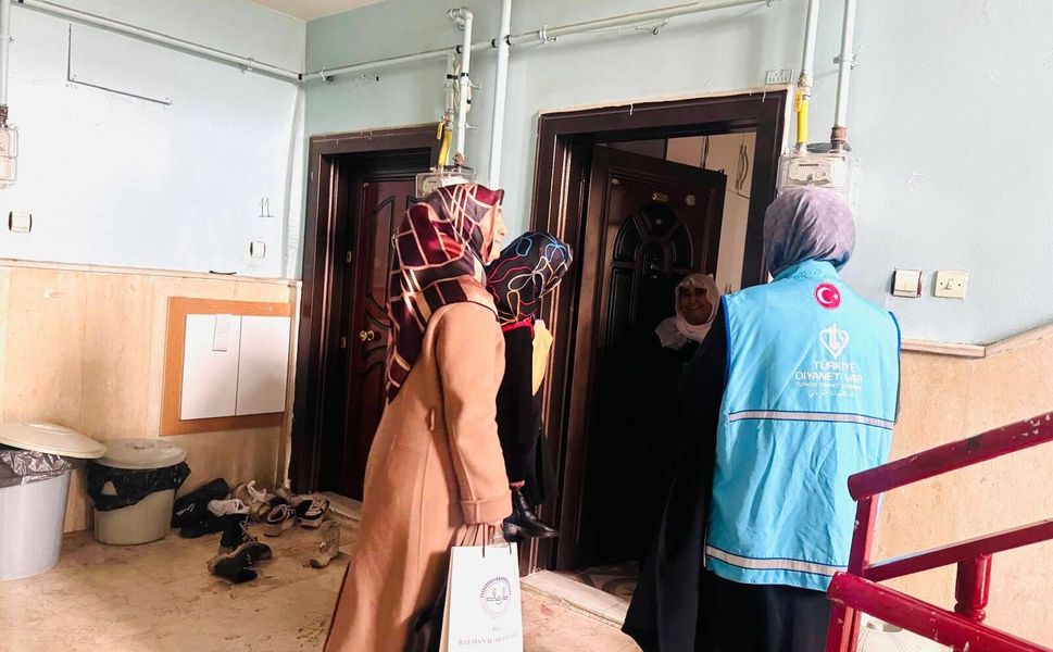 Gönül Gözüyle Kur'an Öğrenen Öğrenciye Anlamlı Ziyaret