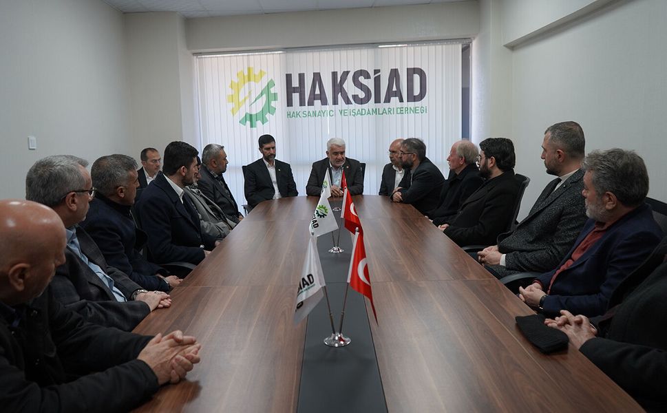 HÜDA PAR Genel Başkanı Yapıcıoğlu HAKSİAD Üyeleri İle Buluştu