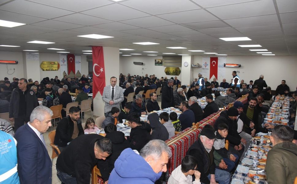 İluh Mahallesi’nde İftar Programı Düzenlendi