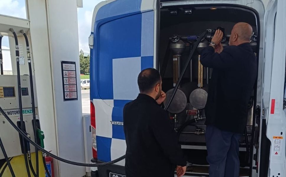 Batman’da Akaryakıt İstasyonlarına Sıkı Denetim: Ölçü ve Ayar Kontrolü