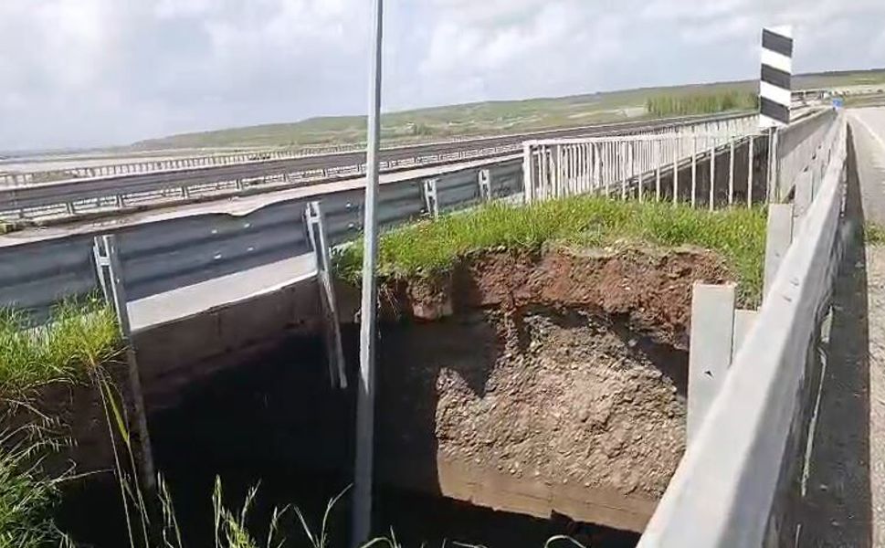 Güney Çevre Yolunda Çökme: Ulaşım Tamamen Durdu