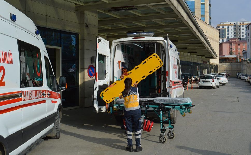 Hayvan otlatırken kalp krizi geçiren çoban hayatını kaybetti