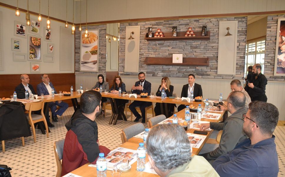 Petrolcity AVM’den Dev Kampanya: İki Talihliye İki Otomobil