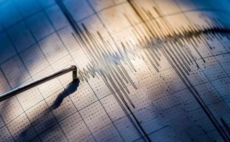 Van’da Korkutan Deprem! 5.2 ile Sallandı