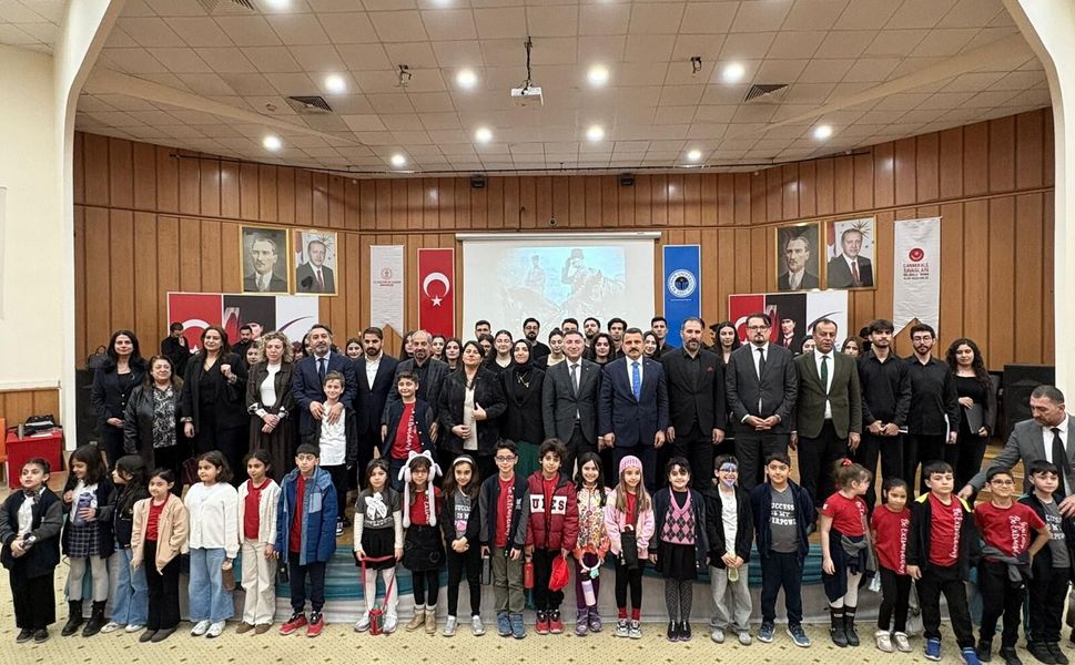 Batman Üniversitesi’nde Çanakkale Ruhu Yeniden Canlandı