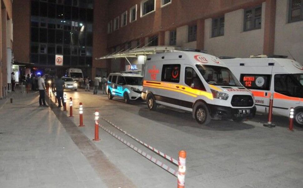 Yıldırım Çarpan Vatandaş 35 Dakika Sonra Hayata Döndürüldü