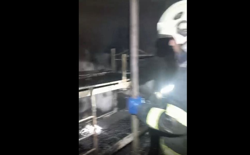 Beşiri’de Gece Yarısı Yangın Paniği: Ev Kullanılamaz Hale Geldi