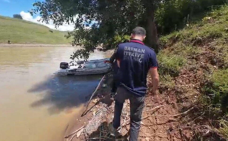 Muş’ta Çaya Kapılan Kadın İçin Arama Çalışmaları Sürüyor