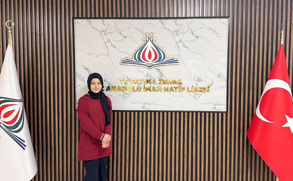 Fatıma Zehra Kız Anadolu İmam Hatip Lisesi'nden büyük başarı