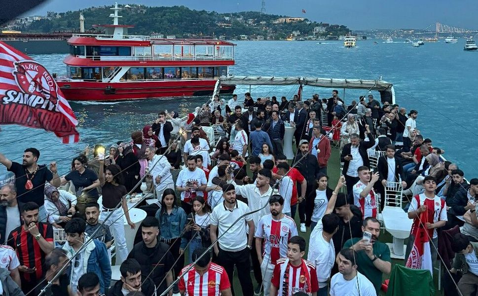 İstanbul Boğazı’nda Batman’ın İl Oluşu ve Petrolspor’un Şampiyonluğu Kutlandı