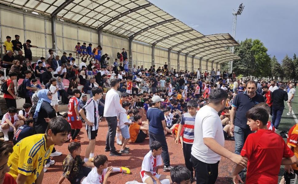 Petrolspor Altyapı Seçmelerine Yoğun İlgi: İlk Gün 500 Sporcu Başvurdu!