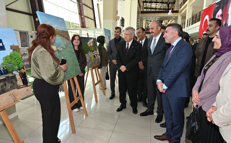 Resim Sergisi Ziyaretçilerden Beğeni Aldı