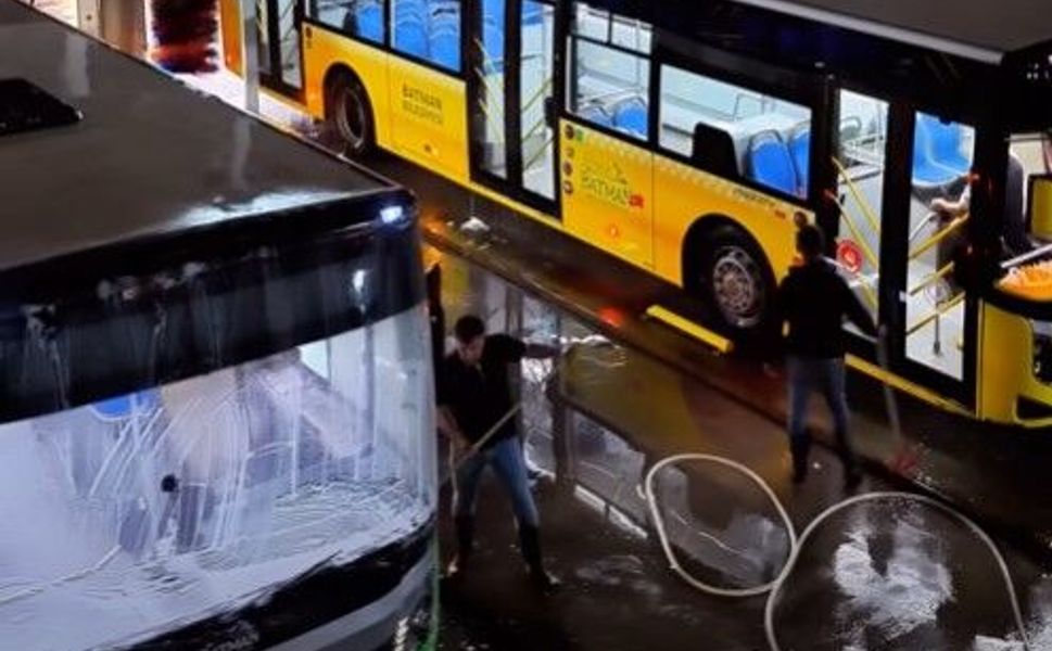 Batman’da Toplu Taşımada Hijyen Seferberliği