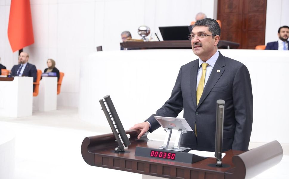 Geçmişten Güç Alan, Geleceğe Yürüyen Batman