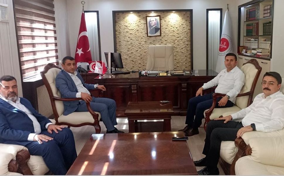 Görev Yerleri Değişen Mülki İdare Amirlerinden Müftü Durmuş’a Veda Ziyareti