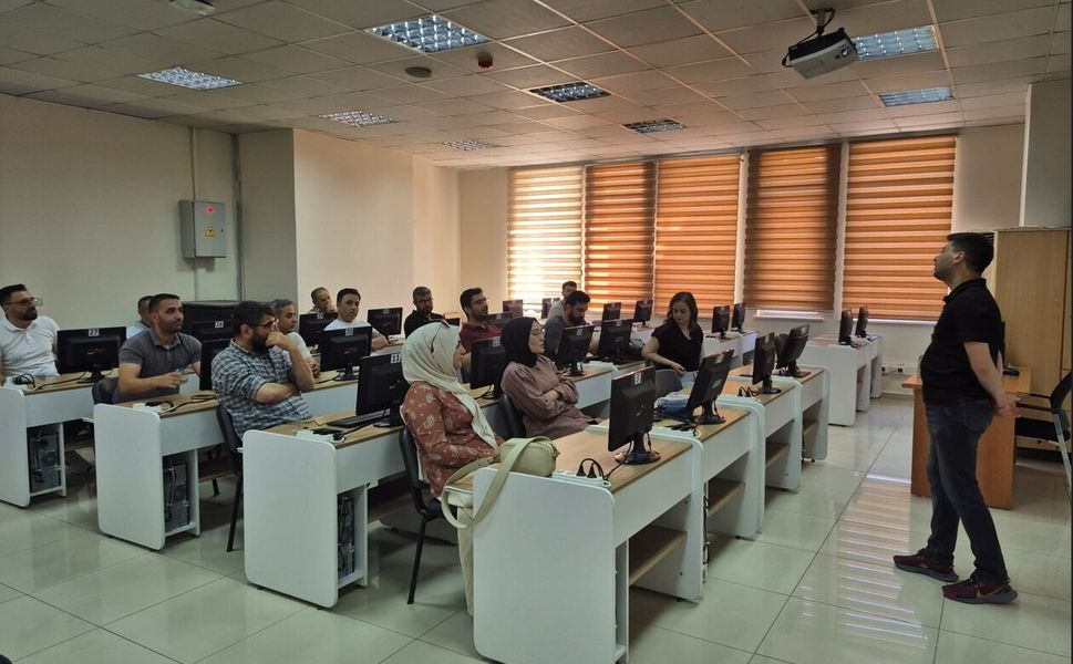 Yapay Zekâ Eğitimlerinde Yeni Aşama: Yüz Yüze Atölyeler Başladı