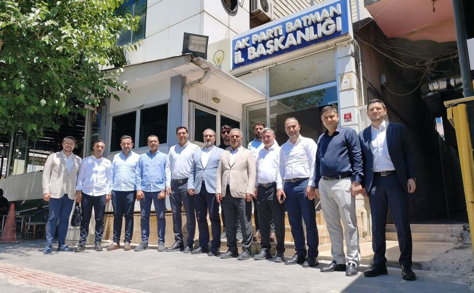 Genel Başkan Yardımcısı Mustafa Şen’den AK Parti Batman İl Başkanlığı’na Ziyaret