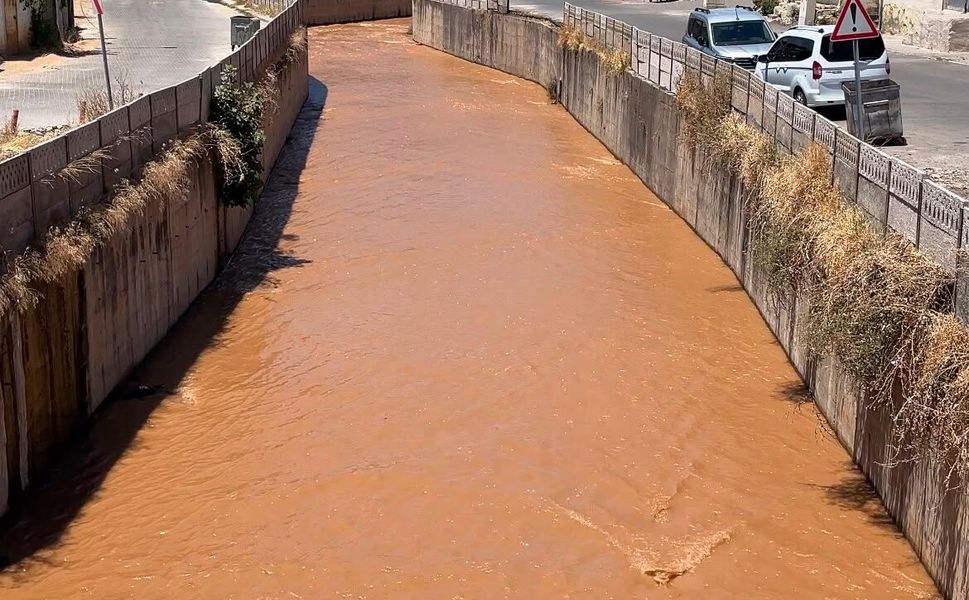 İluh Deresi Yine Çamur Aktı! Vatandaşlar Kalıcı Çözüm Bekliyor