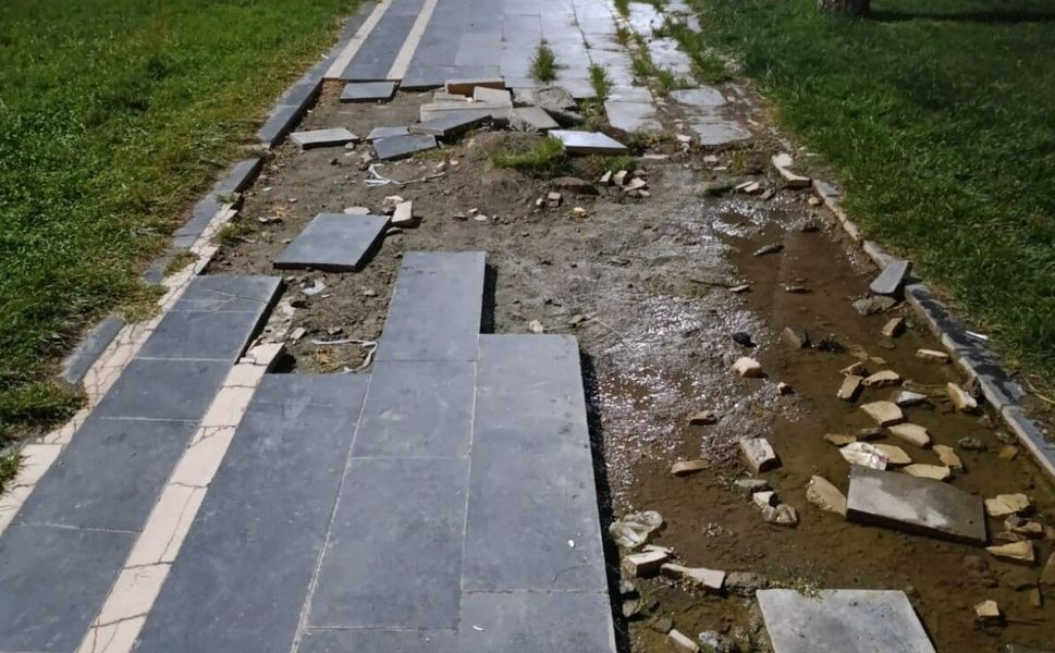 Batman’da Bir Parkın İçler Acısı Hali: Vatandaşlar Adım Atamıyor