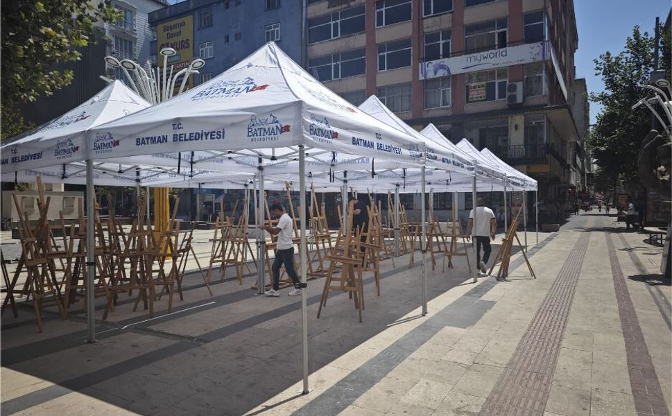 Gülistan Caddesi’nde "15 Temmuz" Resim Sergisi