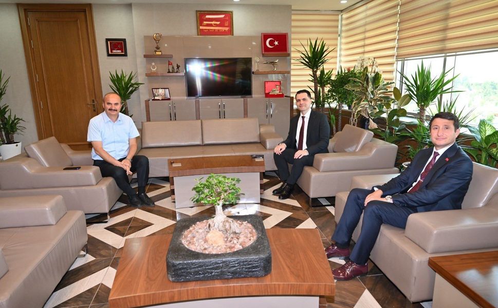 Vali Canalp'ten Yeni Başsavcı Arıduru ve Vekili Çetiner'e Tebrik Ziyareti