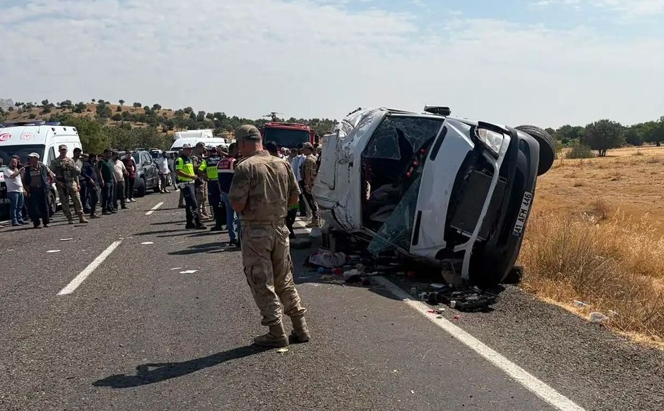 KOMŞU İLDE FECİ KAZA: 7 ÖLÜ