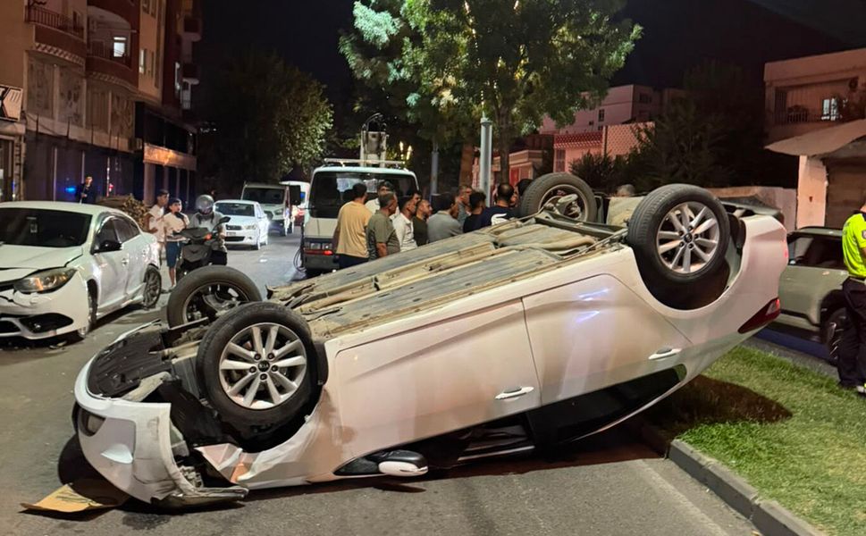 Batman'da otomobil takla attı