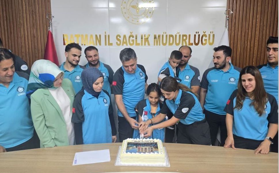 İl Sağlık Müdürü Uzm. Dr. Murat Solmaz, UMKE Personeli ve Gönüllüleriyle Bir Araya Geldi